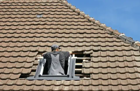 Pose de velux - Le May-sur-Èvre
